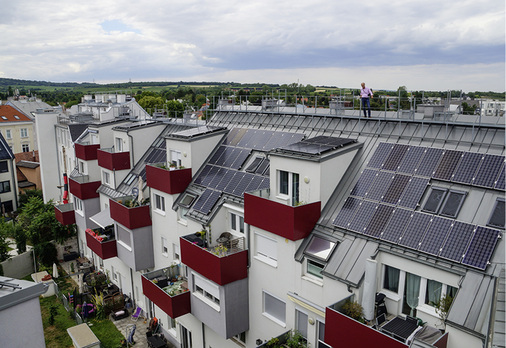 <p>
</p>

<p>
Inzwischen ist der direkte Verbrauch des Solarstroms im Mehrfamilienhaus erlaubt.
</p> - © Foto: energiekommunikation.at

