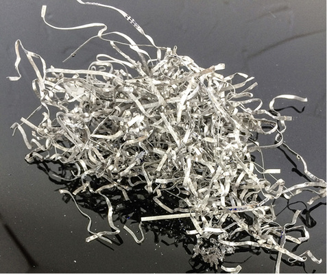 



So sehen Lötverbinder aus, die aus Modulen zurückgewonnen wurden.
