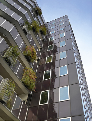 



Für Architekten und Bauherren ist die Ästhetik der Solarfassade wichtig.
