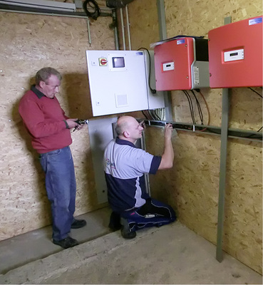 



Installation der Leistungselektronik.
