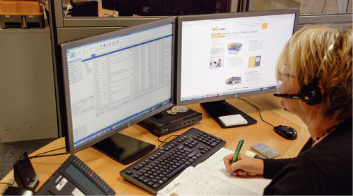 
Beim Kundendienst gibt es keine Abstriche. Wenn die Installateure an der Anlage stehen, wollen und dürfen sie nicht warten müssen.



