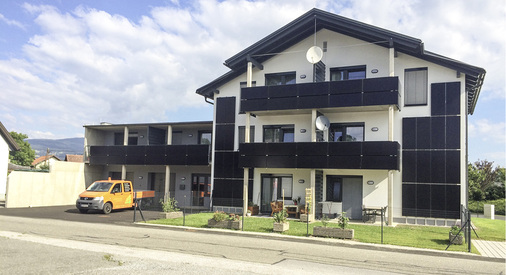 



Die Ertragskurve der Solarfassade passt perfekt zum Wärmebedarf im Gebäude.
