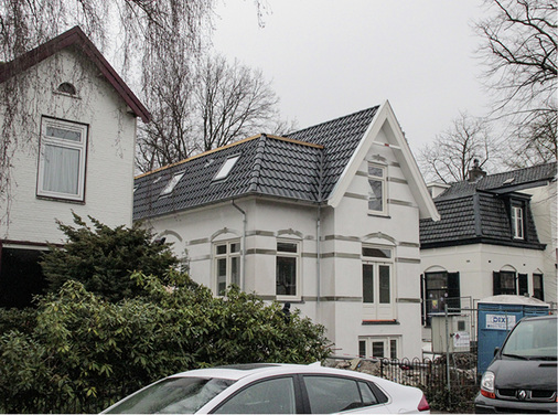 <p>
</p>

<p>
In Amersfoort wurde ein altes Haus originalgetreu neu errichtet und mit Solardachziegeln von ZEP BV gedeckt.
</p> - © Foto: ZEP BV

