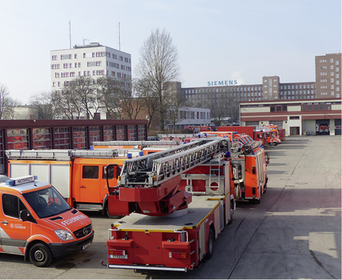 <p>
</p>

<p>
Die Leitstelle der Feuerwehr in Berlin-Siemensstadt setzt künftig auf die Versorgung mit eigenem Solarstrom.
</p> - © Foto: Niels H. Petersen

