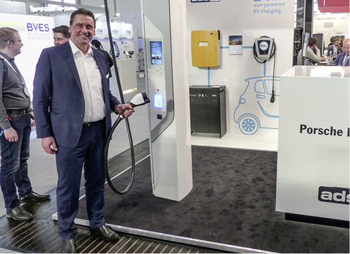 



Schnell laden mit 320 Kilowatt: Ads-Tec- Vertriebschef Andreas Schimanski.
