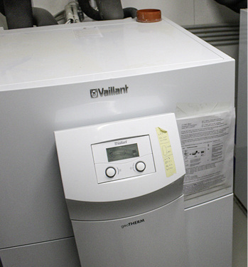 



Die Wasser-Wasser-Wärmepumpen erzeugen Wärme.
