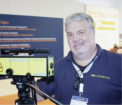 



Mit einem Laserimpuls und einem akustischen Signal sind Modulfehler schnell und genau zu lokalisieren. 
