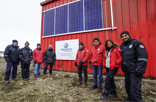 <p>
</p>

<p>
Solare Power für Forscher: Seit März 2018 speist die Anlage ins Stationsnetz ein, rechtzeitig bevor der Winter auf der Südhalbkugel kam.
</p> - © Foto: ABB

