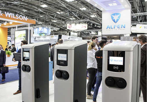 



Alfen BV aus Holland präsentierte ein umfangreiches Angebot an Ladetechnik.
