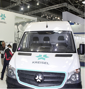 



Kreisel aus Österreich zeigte Hochleistungsbatterien für Stromspeicher und E-Fahrzeuge.
