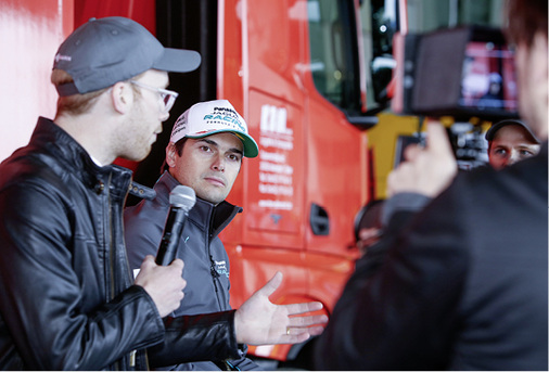 
Max Viessmann (links) und Nelson Piquet Jr. im Gespräch über die Herausforderungen der Energiewende – im Rennsport.



