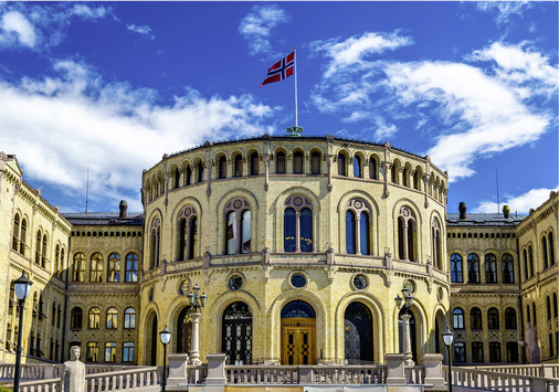 



Schöne Aussicht: Im Parlament in Oslo werden die Weichen für mehr Klimaschutz und den norwegischen Solarzubau gestellt. 
