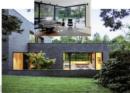 
Das Wohnhaus am Stadtrand von Celle fügt sich sehr gut in die grüne Umgebung ein. Innen wirkt es luftig und hell – nicht zuletzt durch die großen Fensterflächen. 
