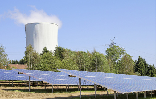 <p>
</p>

<p>
Gelebte Energiewende im Revier: Der Solarpark Wellesweiler steht direkt neben dem Kohlekraftwerk Bexbach in Neunkirchen.
</p> - © Foto: Wirsol

