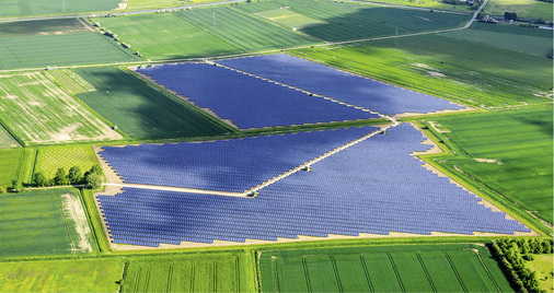 <p>
Talesun baute diesen Solarpark (Leistung 13 Megawatt) in Lincolnshire, einer englischen Grafschaft im östlichen Teil der Midlands.
</p>

<p>
</p> - © Foto: Talesun

