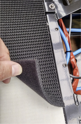 



Solche Neoprenbeläge bieten dem Gerät in Jordanien speziellen Halt.
