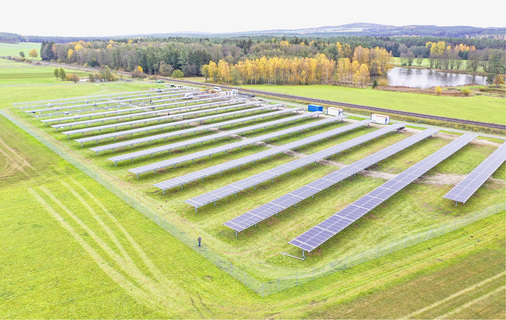 <p>
Solar Power Invest hat das erste Projekt mit dem neuen Tracker von Schletter im oberpfälzischen Freihung gebaut.
</p>

<p>
</p> - © Foto: Solar Power Invest


