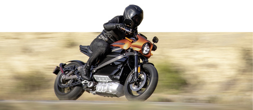 <p>
Geschwindigkeit pur: Der Zug der Maschine dürfte einem konventionellen Chopper deutlich überlegen sein.
</p>

<p>
</p> - © Foto: Harley-Davidson

