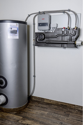 



Platzsparend und übersichtlich: Installation im Heizungskeller.
