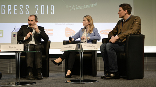 



Josef Plank und Vera Immitzer diskutieren die Ausgestaltung der neuen Regelungen.
