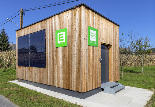 
Diesen schicken Gemeinschaftsspeicher hat Energienetze Steiermark in Heimschuh installiert.



