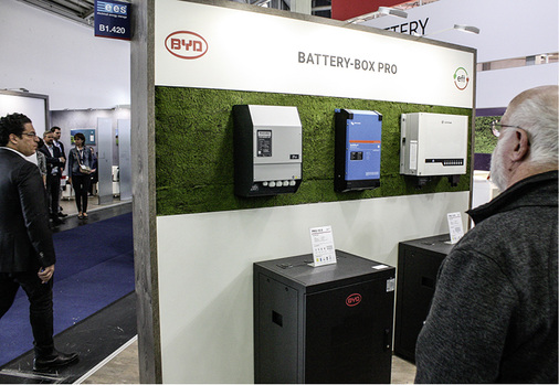 



EFT-Systems kombiniert die B-Box von BYD mit verschiedenen Wechselrichtern.
