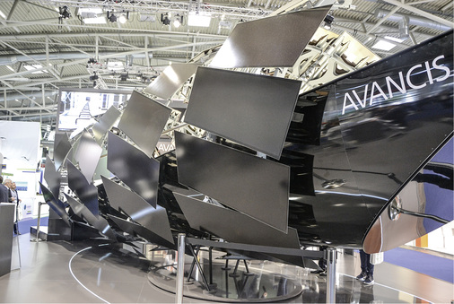 



Die Skulptur The Dragon‘s Neck von Avancis war der Blickfang für die gesamte Halle.
