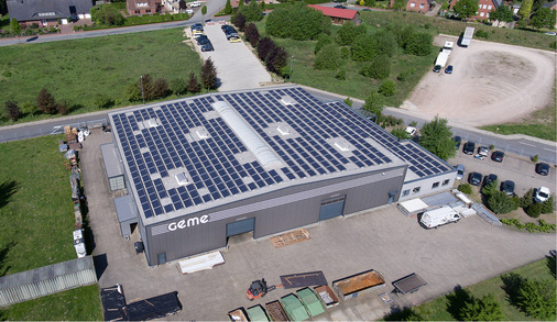 <p>
</p>

<p>
Diesen Solargenerator (135 Kilowatt) hat Köster Energie mit einem Senec-Gewerbespeicher (30 Kilowattstunden) in Hagen gebaut.
</p> - © Foto: Köster Energie

