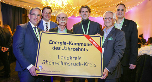 <p>
</p>

<p>
Im Jahr 2018 wird der Landkreis „Energie-Kommune des Jahrzehnts“.
</p> - © Foto: deENet Meyer

