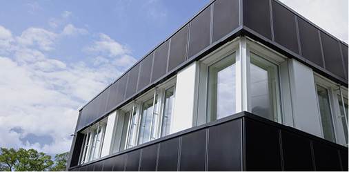 
Die Modulhersteller können die Solartechnologie gut verstecken.



