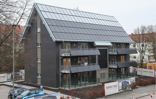 
Das Konzept des Sonnenhaus-Instituts lässt sich für Gebäude mit mehreren Wohneinheiten adaptieren.



