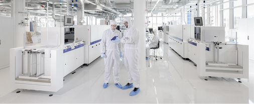 <p>
Das Photovoltaic Technology Evaluation Center (PV-Tec) am Fraunhofer ISE schließt die Lücke zwischen Laborforschung und industrieller Anwendung.
</p>

<p>
</p> - © Foto: Fraunhofer ISE

