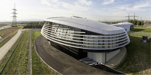 
Das Umspannwerk Wien Südost ist die Schaltzentrale für das österreichische Übertragungsnetz. 



