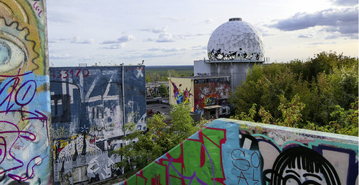 <p>
</p>

<p>
Graffiti über Graffiti: Das Gelände auf dem Teufelsberg gleicht einem Abenteuerspielplatz.
</p> - © Foto: nhp

