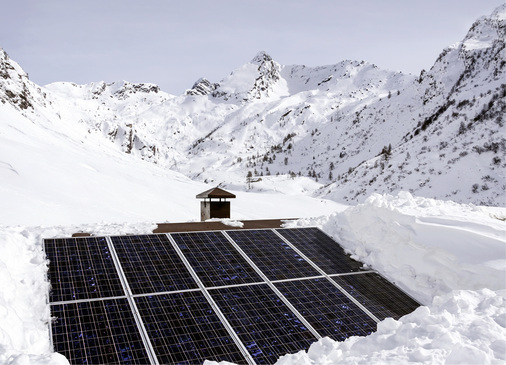 <p>
</p>

<p>
Im Süden Deutschlands, in Österreich und in der Schweiz sind die Schneelasten unter Umständen sehr hoch. Zudem wechselt die Beanspruchung manchmal sehr schnell – oder dauert lange.
</p> - © Foto: GettyImages_chiakto

