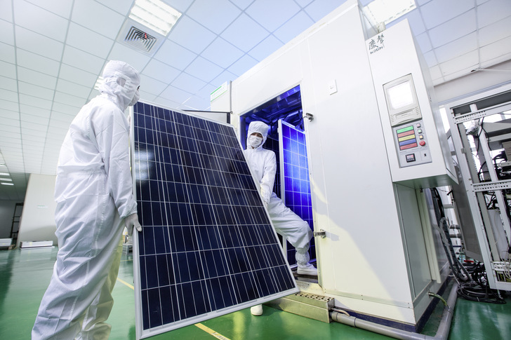 Etliche Modulhersteller aus dem Reich der Mitte können derzeit nicht liefern.