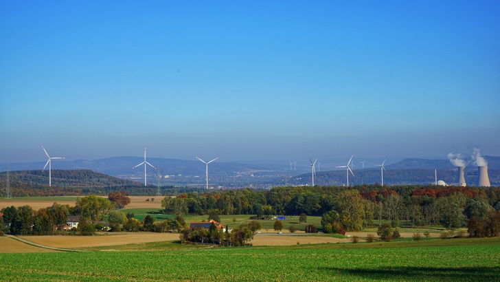 Wind- und Solarstrom ersetzen immer mehr den fossilen Kohlestrom.