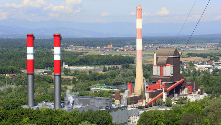Das Kohlekraftwerk Mellach - hier im Hintergrund - war das letzte seiner Art in Österreich. - © Verbund AG
