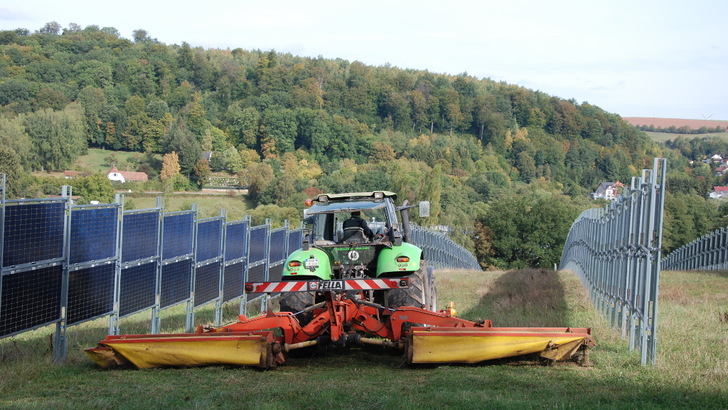 PV Austria hat vor allem die Doppelnutzung im Blick, wenn es um den Bau von Solarparks geht. - © Next2Sun
