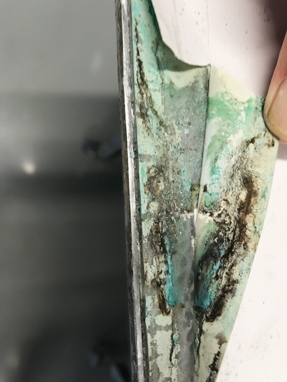 Diese Delamination zeigte sich nach der Demontage des Modulrahmens.