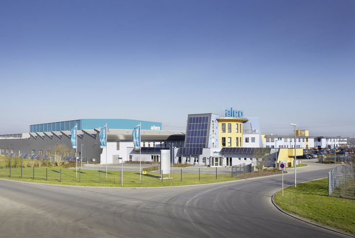 Aleo Solar p﻿roduziert in Prenzlau jährlich Module mit einer Gesamtleistung von 150 Megawatt. Nun steht die Verdopplung der Kapazität auf dem Programm.