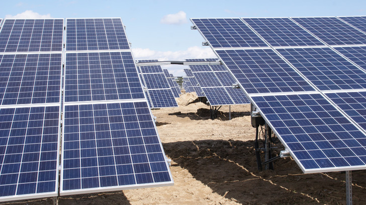 Die neuen Solarparks kombiniert Q-Cells mit Speicherkraftwerken. - © Hanwha Q-Cells
