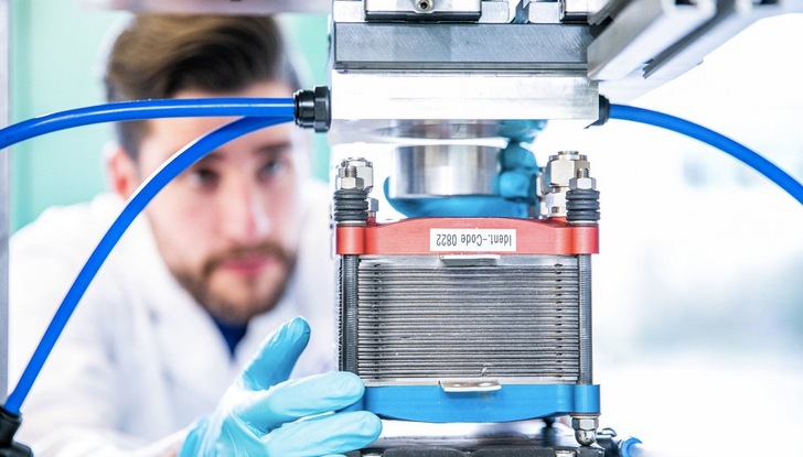 Die Brennstoffzellenforschung ist ein wichtiger Baustein für die Wasserstoffwirtschaft.