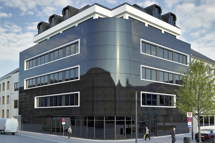 Das radiologische Zentrum in Marburg bekommt eine Solarfassade, die sich sehen lassen kann. Den Strom liefern die Stadtwerke Marburg an die Praxis im Gebäude.
