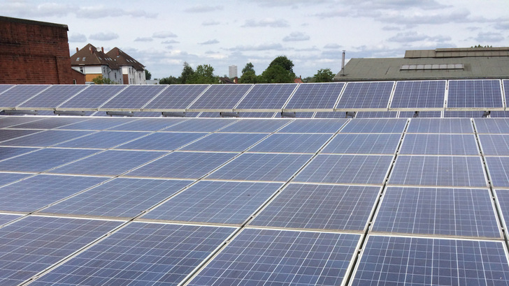 Diese Dachanlage in Niedersachsen steht aktuell zum Verkauf.
