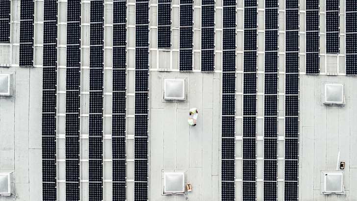 Novotegra eignet sich unter anderem für große, gewerblich genutzte Flachdächer.