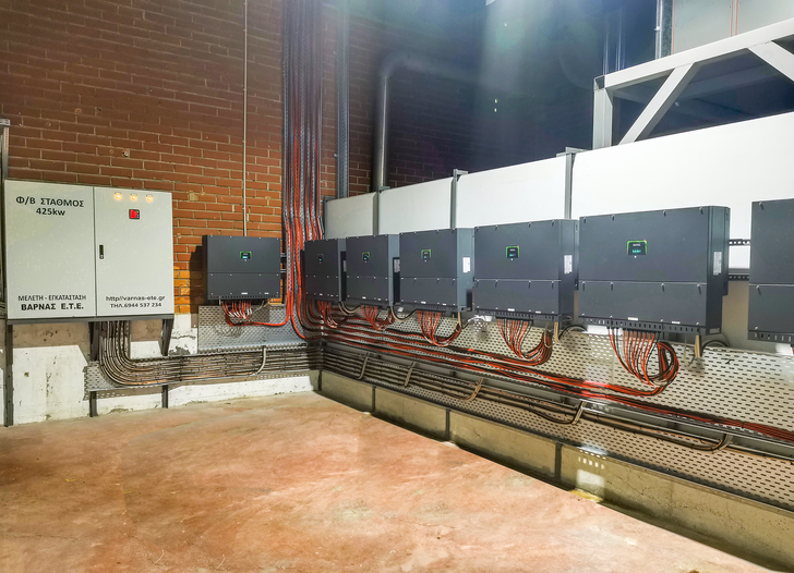 Die Nachfrage für Wechselrichter im Gewerbesegment steigt, die Hersteller reagieren.