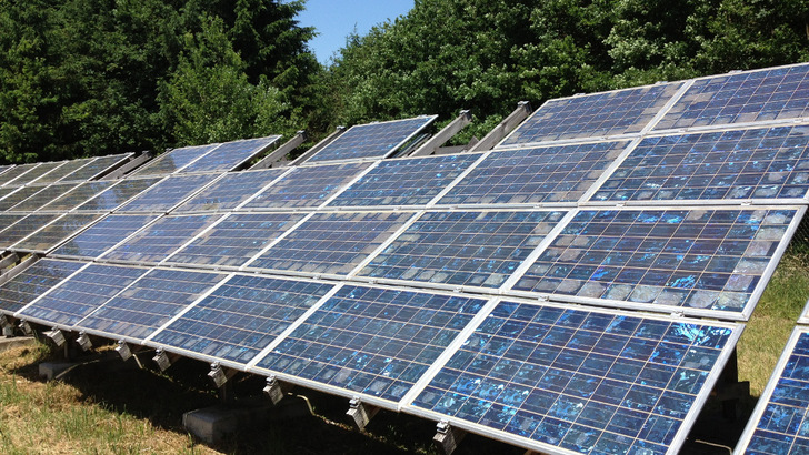 Mit der Integration des Marktplatzes von Secondsol in die Betriebsführungsplattform finden die Nutzer schnell passende Ersatzmodule.