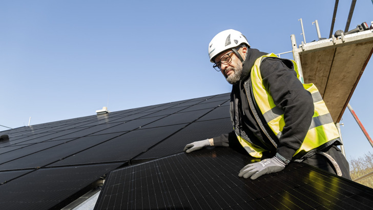 Ein Nadelöhr für die Energiewende sind die fehlenden Fachkräfte.