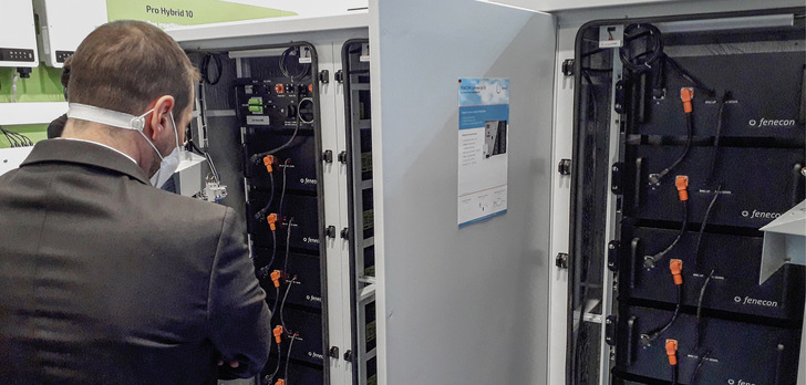 Fenecon präsentierte in München neue Gewerbespeicher und Heimspeichersysteme.